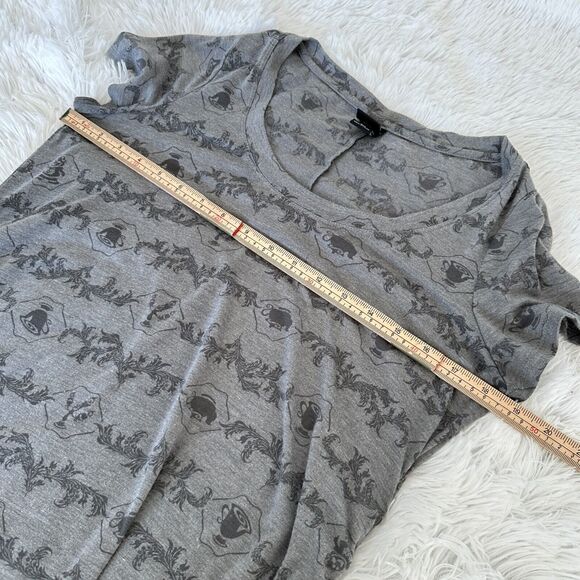 Disney Hot Topic Beauty & The Beast Gray Blouse Shirt Side Tie Mrs Potts Chip SM - Picture 11 of 11